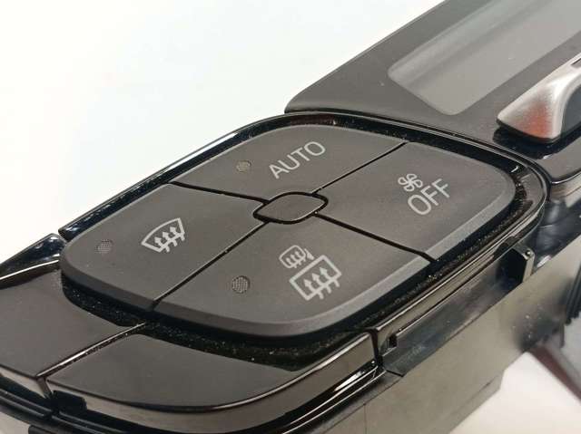 Elemento de control aire acondicionado Toyota C-HR  (X10)