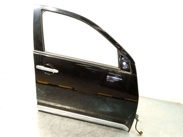 5700A278 Puerta delantera derecha  disponible Utrera