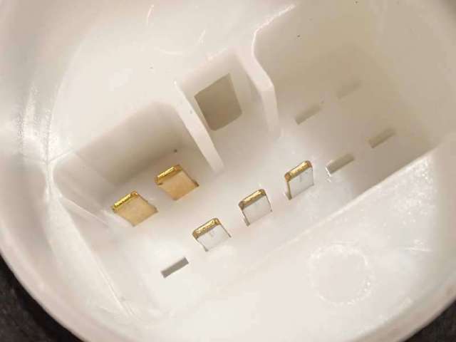 5715A589 Mitsubishi