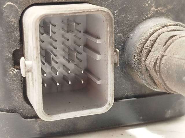 Accionamiento eléctrico del freno de mano 597002W800 HYUNDAI
