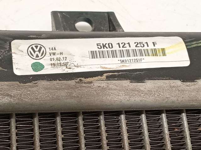 5K0121251F Radiador de refrigeración del motor  comprar en Pontevedra