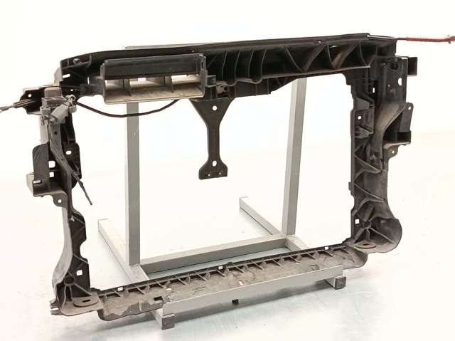 Soporte de radiador  5N0805588D VAG