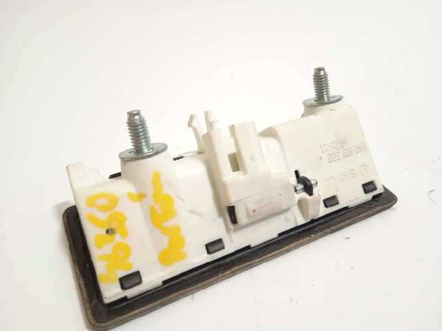 VAG 5N0827566T Tirador de puerta de maletero exterior  en stock Valencia