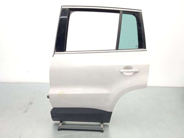 5N0833055A VAG Puerta trasera izquierda comprar Alcalá