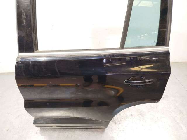 5N0833055A Puerta trasera izquierda  comprar en Zaragoza