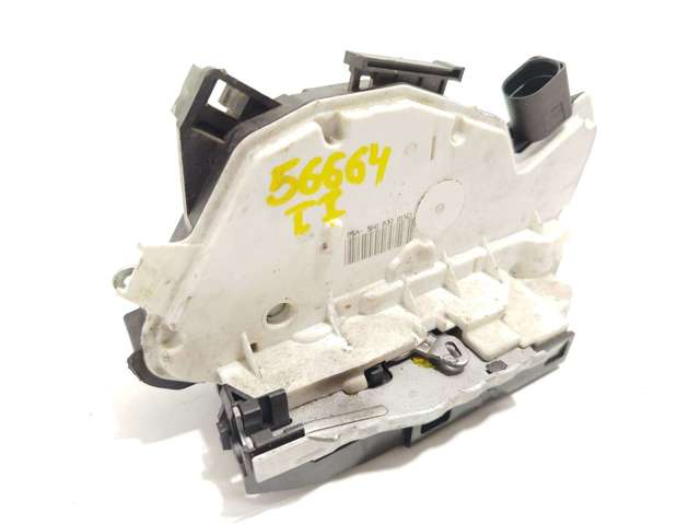 5N0839015D Cerradura de puerta trasera izquierda  disponible Málaga