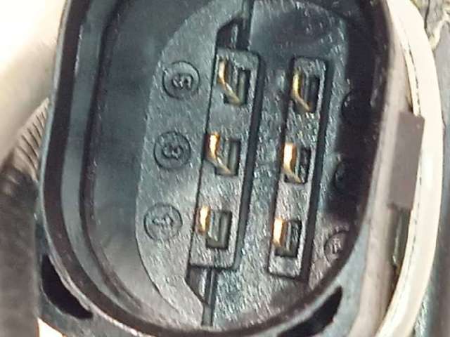 5N1837016F Cerradura de puerta delantera derecha  comprar en Pontevedra