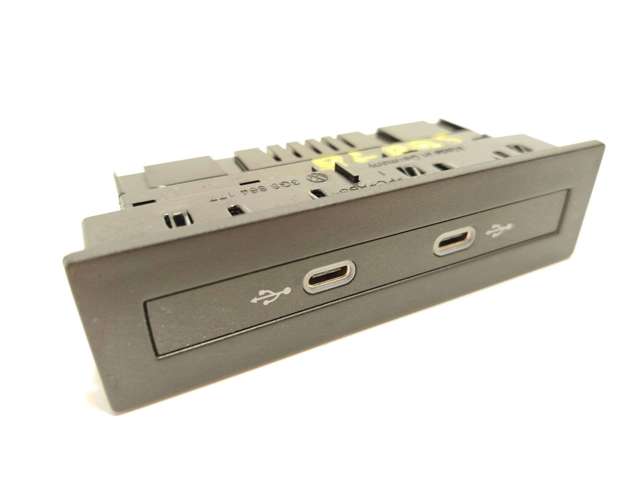 5NA035736 VAG Concentrador USB comprar Madrid
