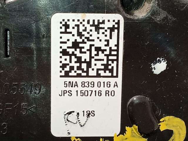 5NA839016A Cerradura de la puerta trasera derecha  comprar en Zaragoza