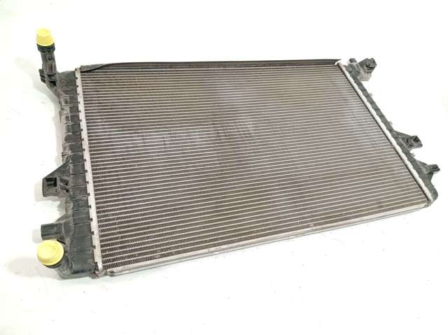 5Q0121251HS VAG Radiador adicional de refrigeración del motor  comprar en Jaén