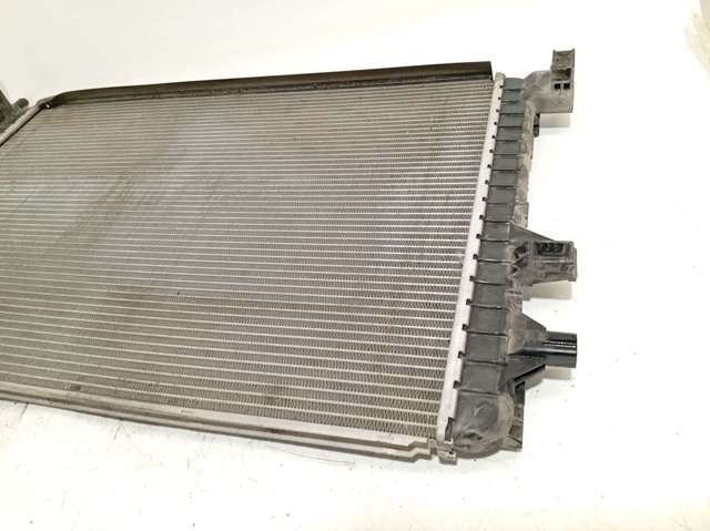 VAG 5Q0121251HS Radiador adicional de refrigeración del motor  en stock Valencia