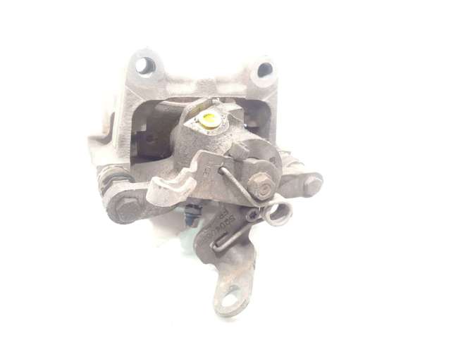 5Q0615424B Pinza de freno trasera derecha  en stock Sabadell