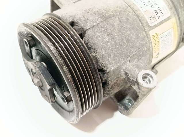 VAG 5Q0820803B Compresor de aire acondicionado  en stock Salamanca