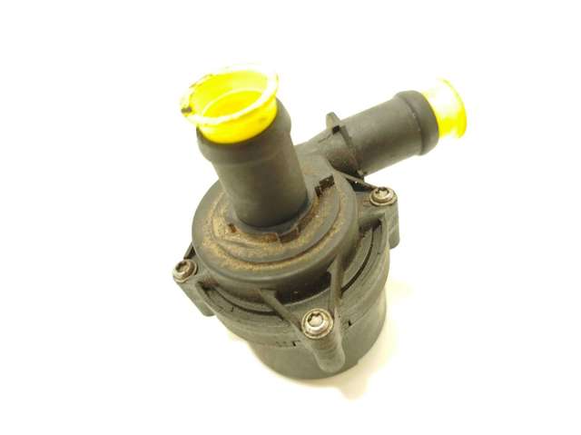 5Q0965567J Bomba de agua eléctrica auxiliar comprar Almería