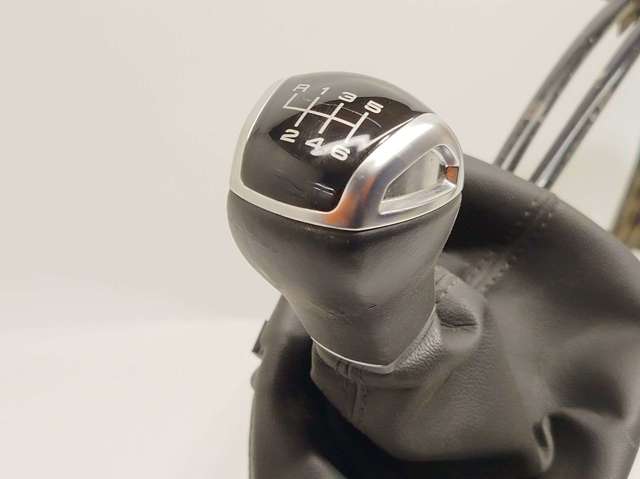 5R3711049L VAG Palanca de cambios comprar Bilbao