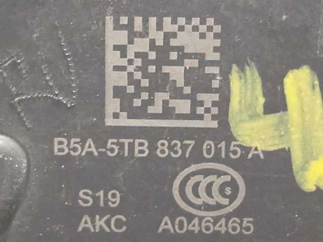 5TB837015A VAG