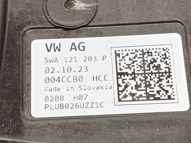 5WA121203P VAG