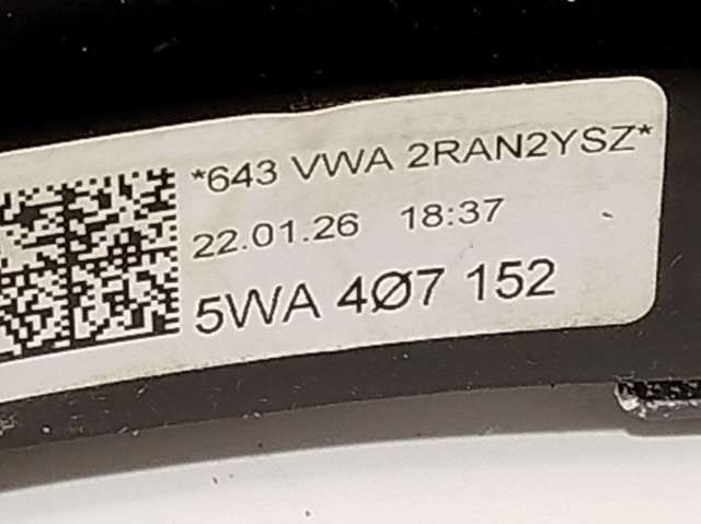 5WA407152 Brazo inferior derecho de la suspensión delantera  disponible Burgos