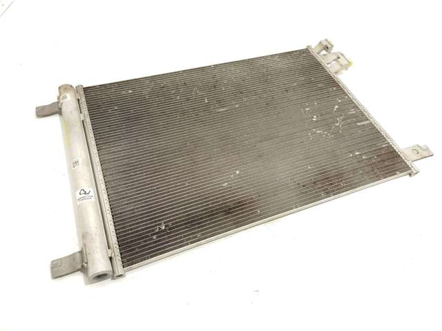 VAG 5WA816411A Condensador aire acondicionado  en stock Salamanca