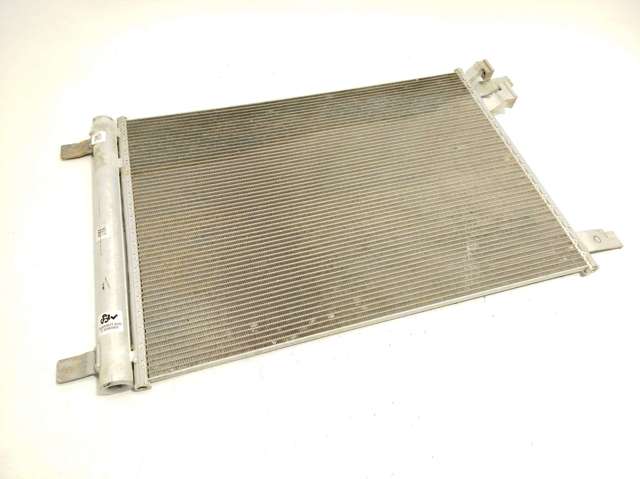 VAG 5WA816411A Condensador aire acondicionado comprar Pamplona