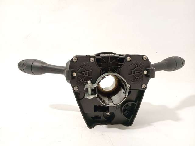 61313451890 BMW
