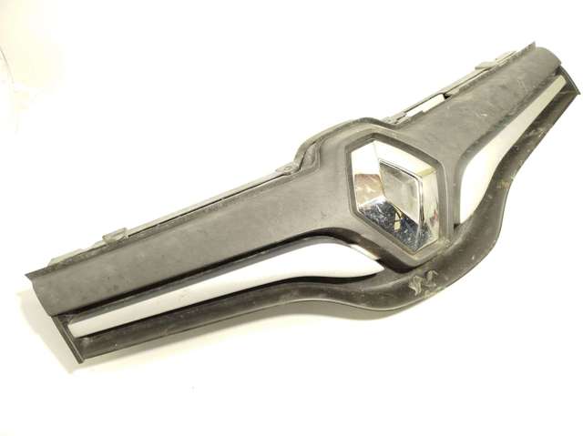 Rejilla frontal 623101381R RENAULT