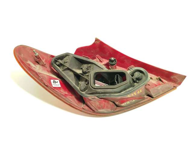 PEUGEOT 6351Y7 Piloto trasero derecho  disponible Lugo