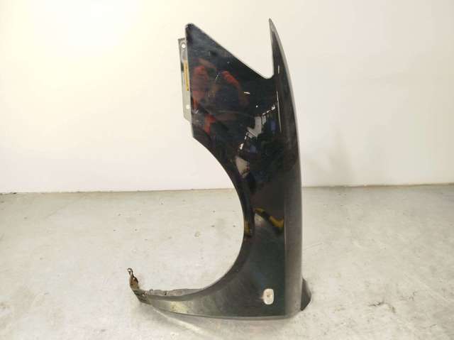 Aleta delantera izquierda 663103K200 HYUNDAI