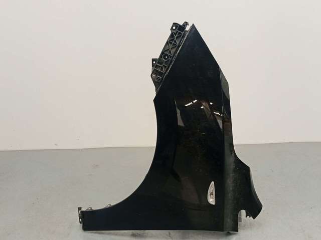Aleta delantera izquierda para Hyundai Ix35  (LM)