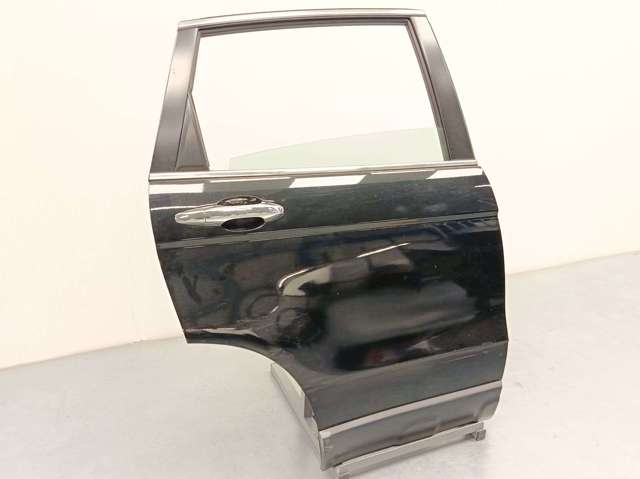 HONDA 67510SWAA00ZZ Puerta trasera derecha  en stock Terrassa