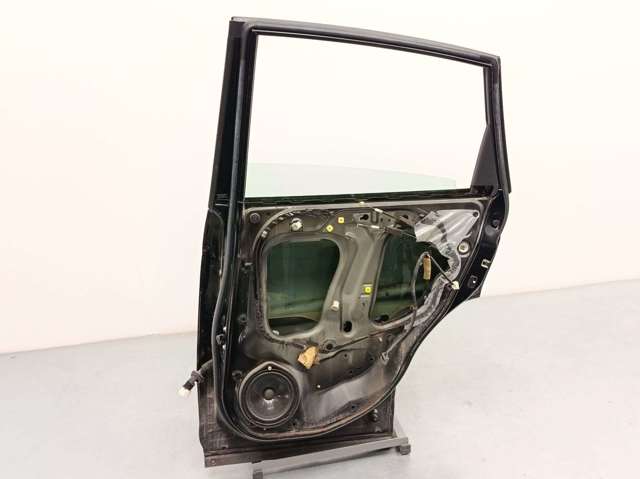 HONDA 67510SWAA00ZZ Puerta trasera derecha  disponible Valladolid