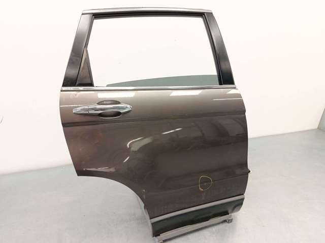 67510SWAA00ZZ HONDA Puerta trasera derecha  comprar en Lleida