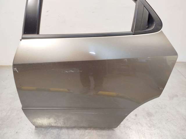67550SMGE00ZZ HONDA Puerta trasera izquierda  comprar en Lleida