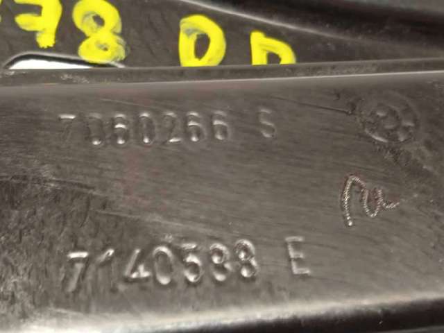 6927028 BMW