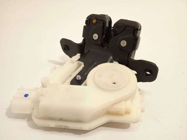 Cerradura de maletero para Toyota Yaris P21