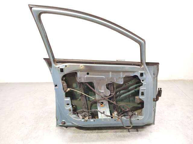 6J4831055 Puerta delantera izquierda  comprar en Zaragoza