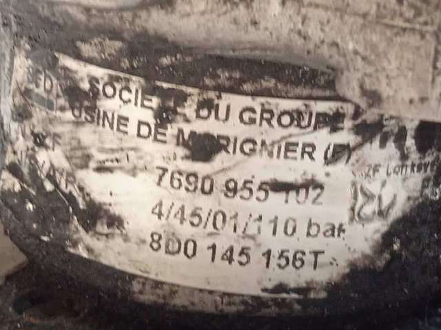 7690955102 Iveco