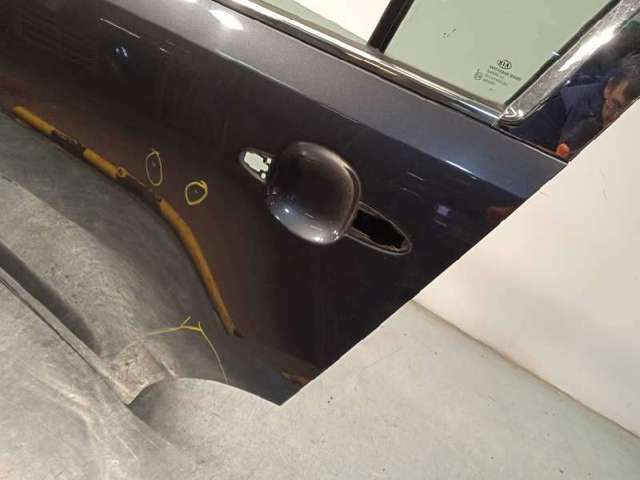 770033W000 HYUNDAI Puerta trasera izquierda  comprar en Oviedo