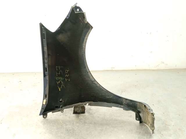 7701476102 RENAULT Aleta delantera izquierda comprar Alcalá