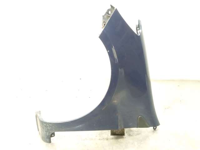 7701476102 RENAULT Aleta delantera izquierda  en stock Córdoba