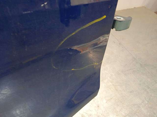 7E0831056F Puerta delantera derecha comprar Sevilla