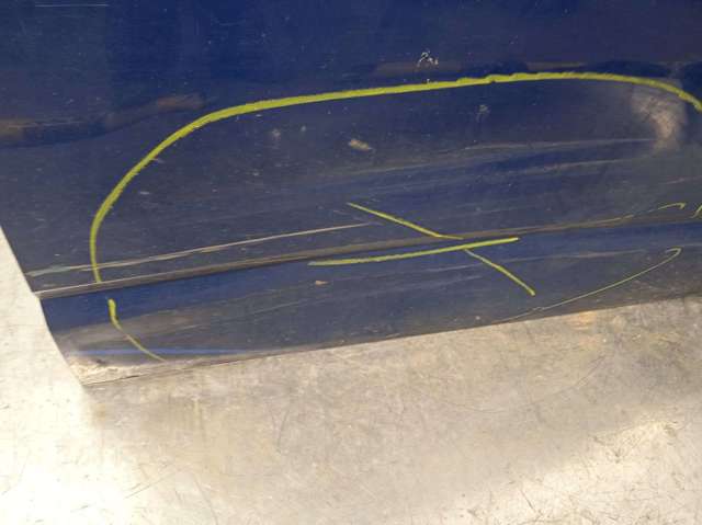 7E0831056F Puerta delantera derecha  comprar en Reus