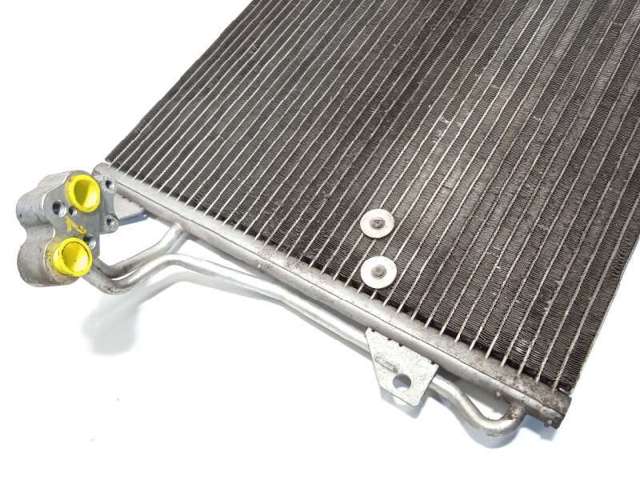 VAG 7L0820411F Condensador aire acondicionado  en stock Salamanca