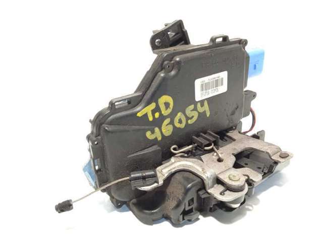 VAG 7L0839016D Cerradura de la puerta trasera derecha  en stock Terrassa