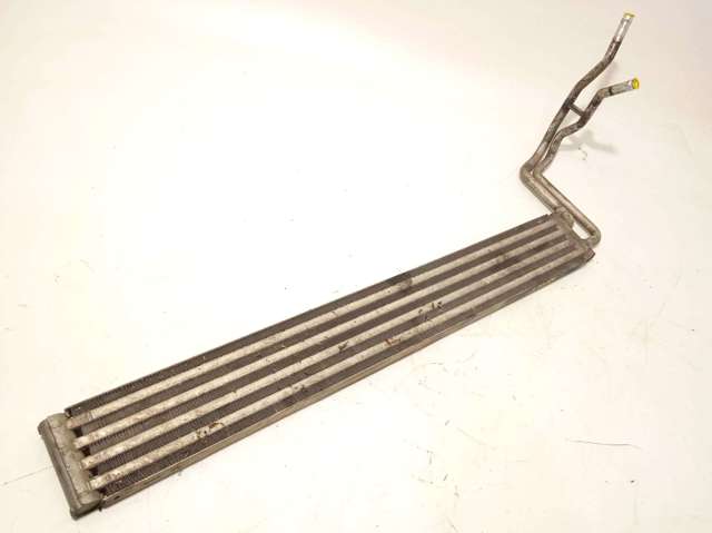 Radiador de dirección asistida 7L8422885A VAG