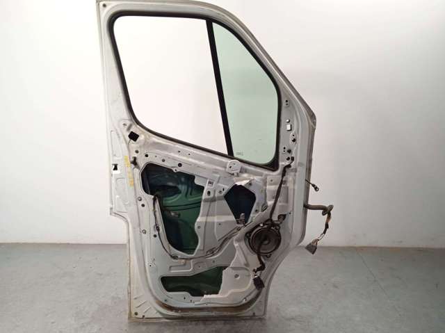 RENAULT 801017005R Puerta delantera izquierda  comprar en Ponferrada