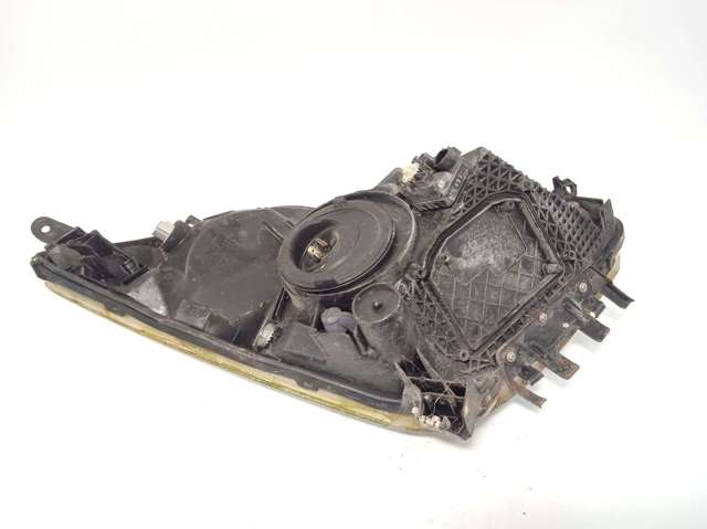 Comprar Faro izquierdo Toyota Prius  NHW20 a bajo precio