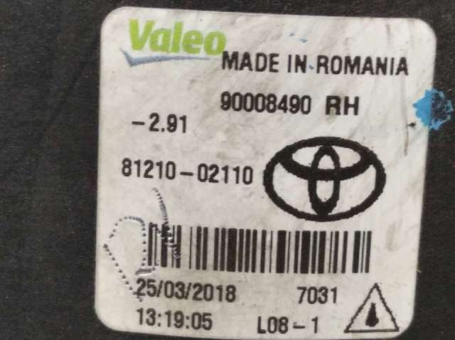 8121002110 Toyota