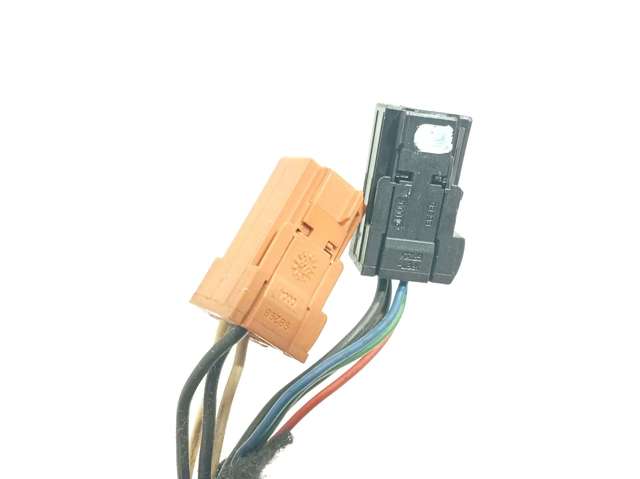PEUGEOT 8149ZH Espejo retrovisor derecho  disponible Valladolid