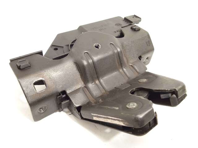8196401 Cerradura de maletero  en stock Castellón